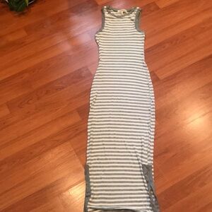 Monteau  brandStriped Sleeveless Maxi Dress in Light Gray and White